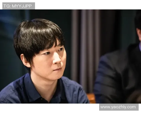 高校联赛中IG战队配合表现分析与战术探讨